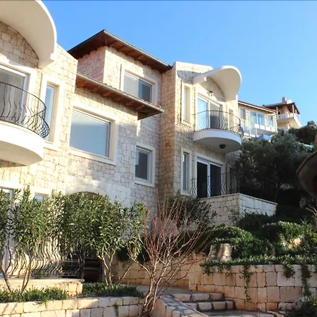 Mekvin Deniz Feneri Lighthouse Szálloda