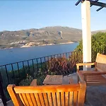Lighthouse Hotel Kas Kas