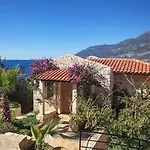 Lighthouse Hotel Kas Kas