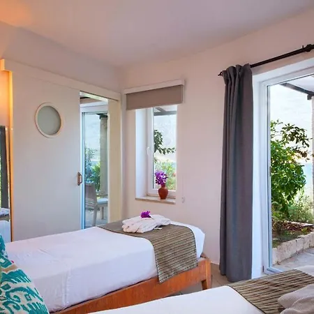 Mekvin Deniz Feneri Lighthouse Hotel Kaş