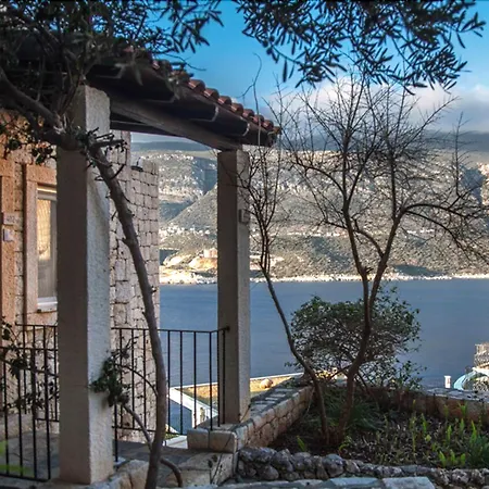 Mekvin Deniz Feneri Lighthouse Hotel