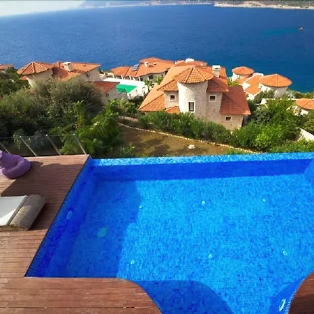 Lighthouse Hotel Kas 3*