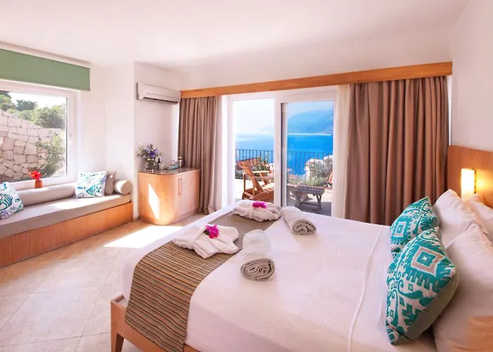 Mekvin Deniz Feneri Lighthouse 3* Kas