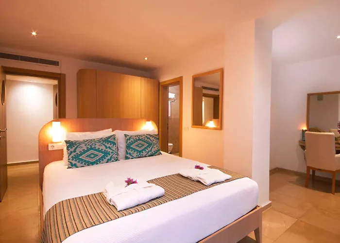 Mekvin Deniz Feneri Lighthouse Hotel 3*