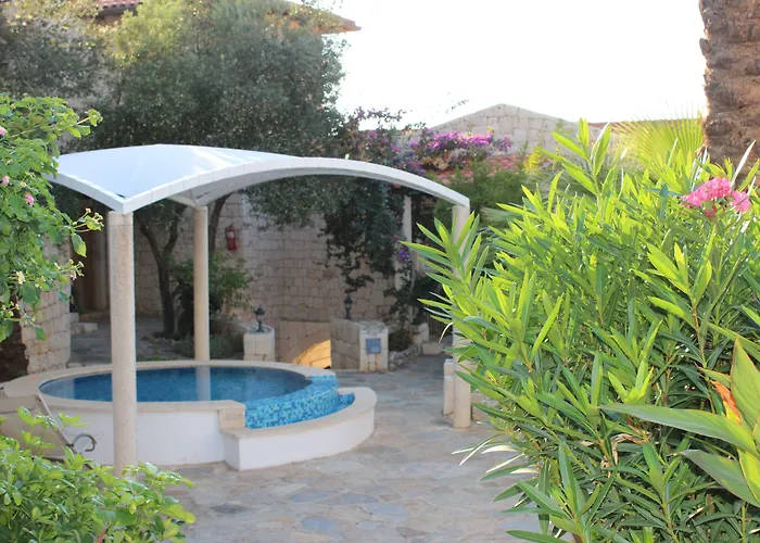 Mekvin Deniz Feneri Lighthouse ホテル