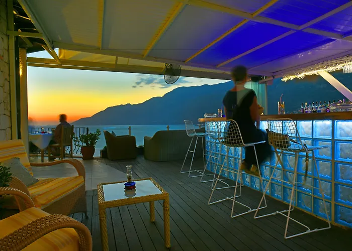 Mekvin Deniz Feneri Lighthouse 3*