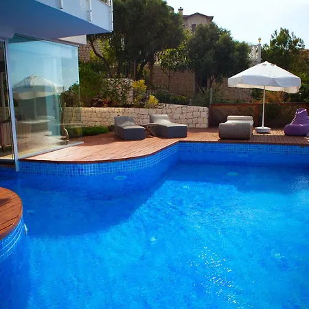 Mekvin Deniz Feneri Lighthouse