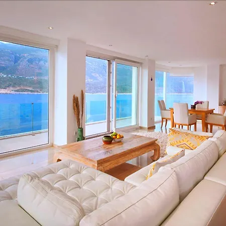 Mekvin Deniz Feneri Lighthouse 3*