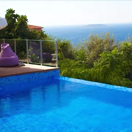 Mekvin Deniz Feneri Lighthouse Каш