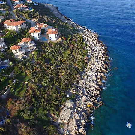 Mekvin Deniz Feneri Lighthouse Каш