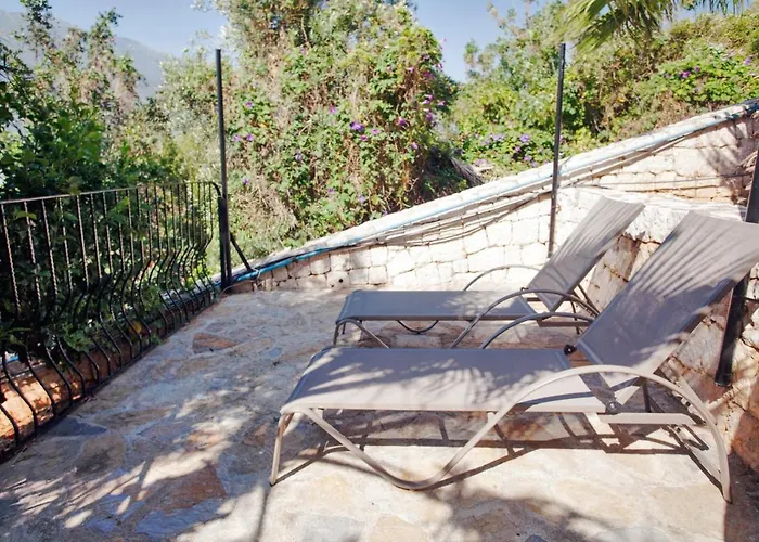 Mekvin Deniz Feneri Lighthouse 酒店