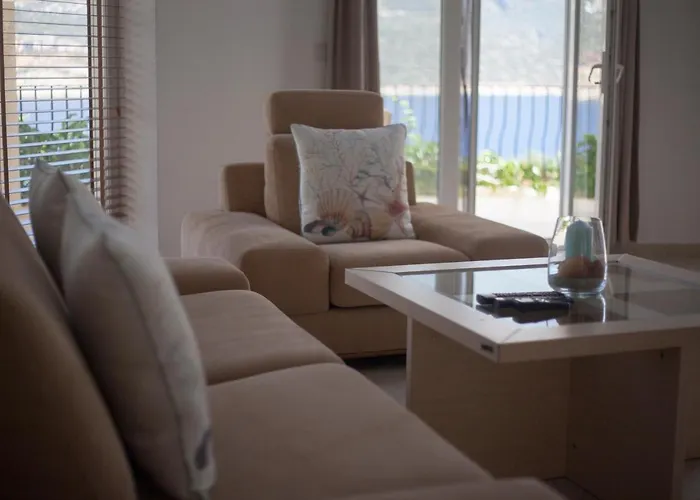 Mekvin Deniz Feneri Lighthouse 3* 卡斯